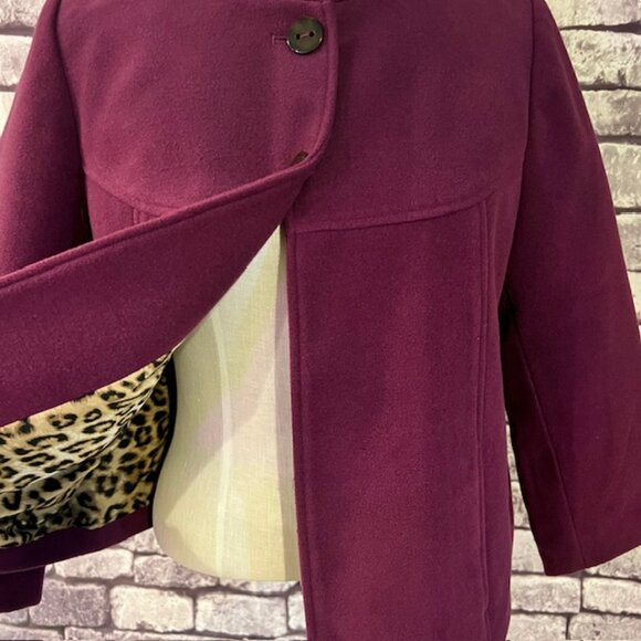 Chico's Purple 2 Button Jacket W/ Animal Pring Lining Size M - Picture 7 of 8